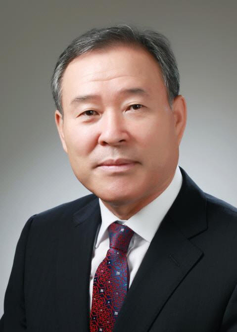 정순관 한국섬진흥원 초대 이사장. 행정안전부 제공